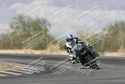 media/Nov-16-2025-Race Pace (Sun) [[8c5fa54630]]/Verified Riders/2-Turn 7 (945am)/